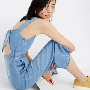 Madewell Apron Bow Tie Back Relaxed Leg Jumpsuit Light Denim Size 2